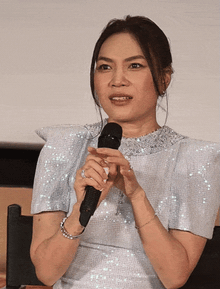 Cách xưng hô khó hiểu của Mỹ Tâm và Mai Tài Phến