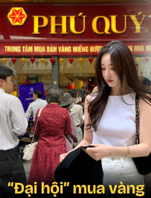 Giá vàng giảm 2 hôm liên tiếp: Dân văn phòng đi mua vàng từ 5h sáng, người “cầm giấy hẹn đi lấy vàng” mặt buồn thiu