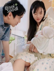 Lần thứ 3 đưa Trâm Anh đi đẻ, JustaTee bị soi thái độ khác biệt