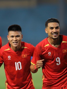 Đội tuyển Việt Nam có "Son" lại còn "Hên", thắng dễ 3-0 Bangladesh dịp FIFA Days