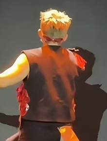 Nam ca sĩ Vbiz kêu gọi cả 949 triệu đồng trong 1 show, cứu sống 26 trái tim bệnh nhi