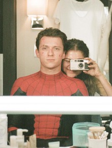 Đôi vợ chồng hot nhất hiện nay: Nên duyên từ Người Nhện, "gương vỡ lại lành" trước khi cưới, kín tiếng chưa từng thấy!