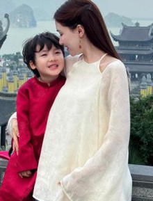 Phản hồi của Hoà Minzy về thông tin "em gái bé Bo"