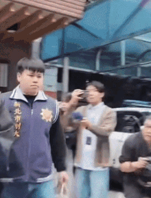 Không phải tin đùa ngày Cá tháng 4: Nam diễn viên bị còng tay, bắt giữ khẩn cấp 