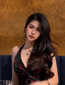 Lộ diện nhan sắc của cô gái cả mạng xã hội tìm kiếm