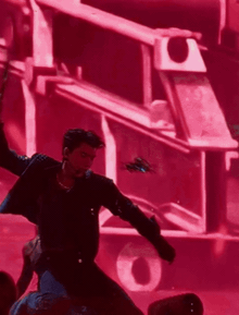 HIEUTHUHAI khoe body “cực phẩm” cơ bắp cuồn cuộn, tái hiện vũ đạo từng gây tranh cãi tại concert Anh Trai Say Hi