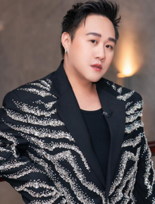 Mới nhất drama hành hung nữ bác sĩ: Trung Quân Idol thông báo ngưng hoạt động rồi xoá post sau 10 phút