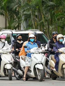 Rét Nàng Bân tràn về đúng ngày đi làm cuối cùng trước dịp nghỉ lễ 30/4 - 1/5