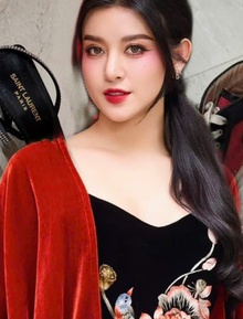 Drama pass đồ của Á hậu Huyền My chưa dừng lại: Đôi giày từng đăng bán giá 1,5 triệu năm 2024 nay tăng giá lên thành 6,9 triệu