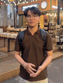 Hỏi thẳng mức lương trợ lý nghệ sĩ: Từ vài triệu đến chục triệu, nhưng được tiếp cận HIEUTHUHAI thì sẵn sàng làm không lương