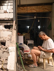 Toàn cảnh đường Tam Trinh ở Hà Nội những ngày “chạy nước rút”: Dân hối hả di dời, máy móc rầm rộ thi công