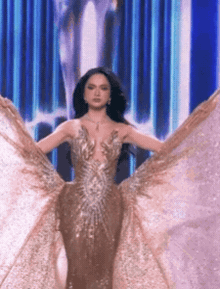 Chung kết Miss Grand All Stars: Hương Giang chiếm spotlight với bộ váy cánh bướm khổng lồ, suýt nhận điểm tuyệt đối