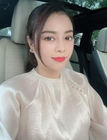 Hằng Túi và Mi Vân đấu tố căng trên MXH, lôi cả chuyện học thức ra để so kè đẳng cấp