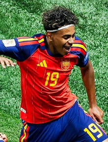 "Thần đồng" 18 tuổi Lamine Yamal đi vào lịch sử World Cup, vượt cả Messi