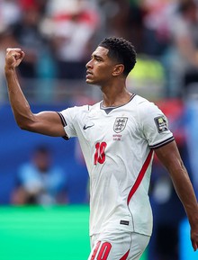 Bellingham toả sáng với cú đúp giúp Anh hạ 2-1 Na Uy, lần thứ 4 giành quyền vào bán kết World Cup
