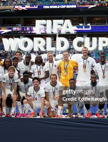 Hành trình giành hạng 3 World Cup sóng gió của tuyển Anh: Từ mất trộm đồ, tranh cãi nảy lửa đến cảm xúc vỡ oà