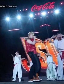 JSOL, Bùi Công Nam "cháy" cùng hàng nghìn khán giả trước giờ bóng lăn ở chung kết World Cup