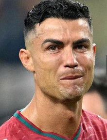 Phỏng vấn nóng Ronaldo khi khép lại sự nghiệp vĩ đại ở World Cup: "Tôi rất buồn khi phải rời World Cup thế này nhưng lương tâm tôi thanh thản"