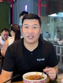 Tiêu điểm thị phi ngành F&B gọi tên "phở Tự Do": Mới bán thử 3 ngày đã đông nghịt, nhân viên báo hết, chủ nói vẫn bán, biết tin ai?