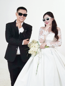 Hoài Lâm công khai ảnh cưới với Ngọc Trinh: Cô dâu sinh năm 2004, quê Vĩnh Long