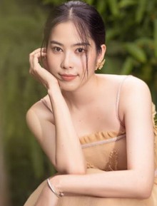 Nam Em: "Ít nhất bạn có gia đình, có người ôm khi ngã, còn mình vẫn một mình nỗ lực lấy lại sức khỏe và tinh thần"