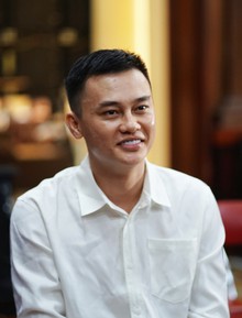 “Trùm siêu xe” Phan Công Khanh cùng đồng phạm hầu tòa sáng nay: Những hình ảnh đầu tiên trong phiên xử