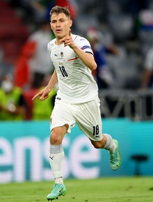 Tiền đạo tuyển Bỉ tấu hài, Italy thắng thuyết phục để giành vé vào bán kết Euro 2020