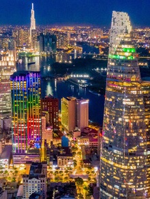 Bí thư Nguyễn Văn Nên: "Phải tính đến mức độ giãn cách đảm bảo an toàn, không thể không mở cửa lúc này"