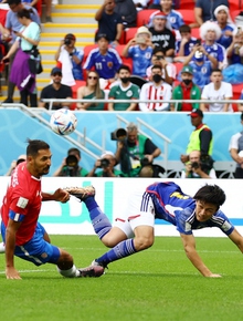 Trực tiếp Nhật Bản 0-0 Costa Rica: Căng như dây đàn
