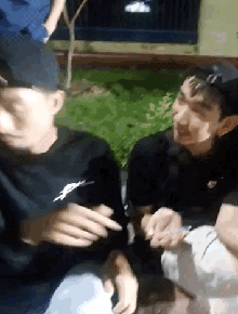 1 giờ sáng sau liveshow ở Hà Nội, Đen Vâu vẫn chưa chịu ra về vì lý do này