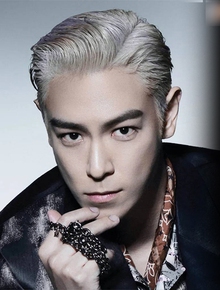 T.O.P chính thức xác nhận rời BIGBANG, còn gạch tên nhóm ra khỏi tên mình