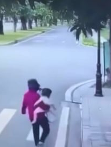 Truy nã nữ giúp việc bắt cóc, sát hại bé gái 2 tuổi ở Hà Nội