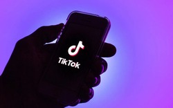 TikTok đang thử nghiệm chế độ toàn màn hình ngang, một động thái khiến YouTube phải dè chừng