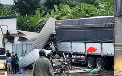 Hiện trường tai nạn liên hoàn nghiêm trọng, ô tô lao vào nhà dân ở Khánh Hoà