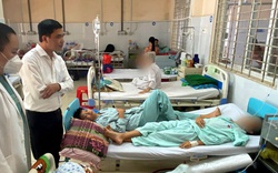 Vụ ngộ độc bánh mì ở Đồng Nai: Con số tăng lên 555 người, có bé ngưng tim