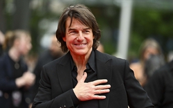 Tom Cruise sắp tổ chức hôn lễ tầm vũ trụ với vợ 4