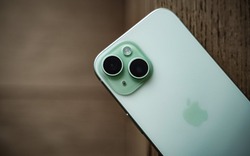 iPhone 15 lại tăng giá