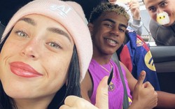 Lamine Yamal "sĩ nhất sân", được nữ rapper đón về sau buổi tập của Barcelona