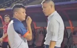 Công Vinh lộ diện