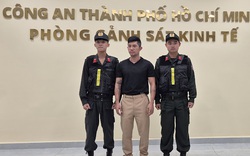 Nóng: Bắt ca sĩ Lương Bằng Quang