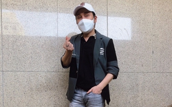 Nam nghệ sĩ vừa lên chức bố ở tuổi 53: Vợ siêu giàu, ở biệt thự 200 tỷ đồng, có 3 con riêng