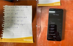 Người phụ nữ liên tiếp nhận cuộc gọi yêu cầu chuyển 136 triệu đồng với yêu cầu "không được nói chuyện với ngân hàng"