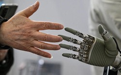 1.000.000 chọi 1: Cũng giống quá khứ, thứ này Trung Quốc chỉ cần "búng tay" là thành ông vua thế giới?