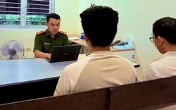 Nam sinh ở Hà Nội bất ngờ đi bán 30 cây vàng rồi thực hiện chuyển khoản 4 tỷ đồng: Công an lập tức điều tra