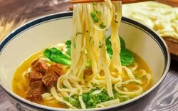 Người ăn mì thường xuyên vào bữa sáng, sau 1 tháng, cơ thể có thể xuất hiện 3 thay đổi