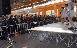 Nữ ca sĩ đình đám bị quay lén ngay giữa sự kiện, kẻ biến thái thú nhận hành vi nhưng hình phạt lại quá nhẹ