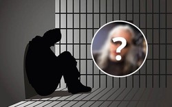 Huyền thoại nhạc Rock mời bạn tù đến nhà chơi và cái kết