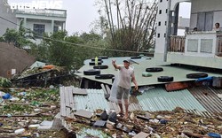 Đắk Lắk lũ vượt mái nhà, dân thoát nạn nghẹn ngào: 'Ngỡ mình chết hôm qua'