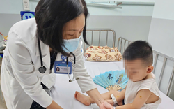 Cảnh báo dịch bệnh truyền nhiễm rình rập