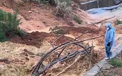 Sạt lở hàng ngàn mét khối đất, Quốc lộ 24 bị chia cắt